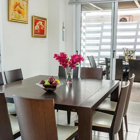 Dafni Villa Protaras